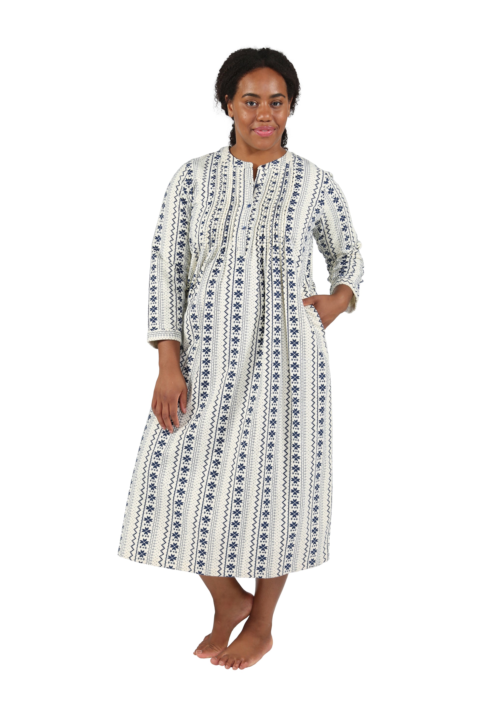 Plus Size Printed Flannel Nightgown With Release Pleats 2X / BLUE Plus Size Printed Flannel Nightgown With Release Pleats 2X / BLUE