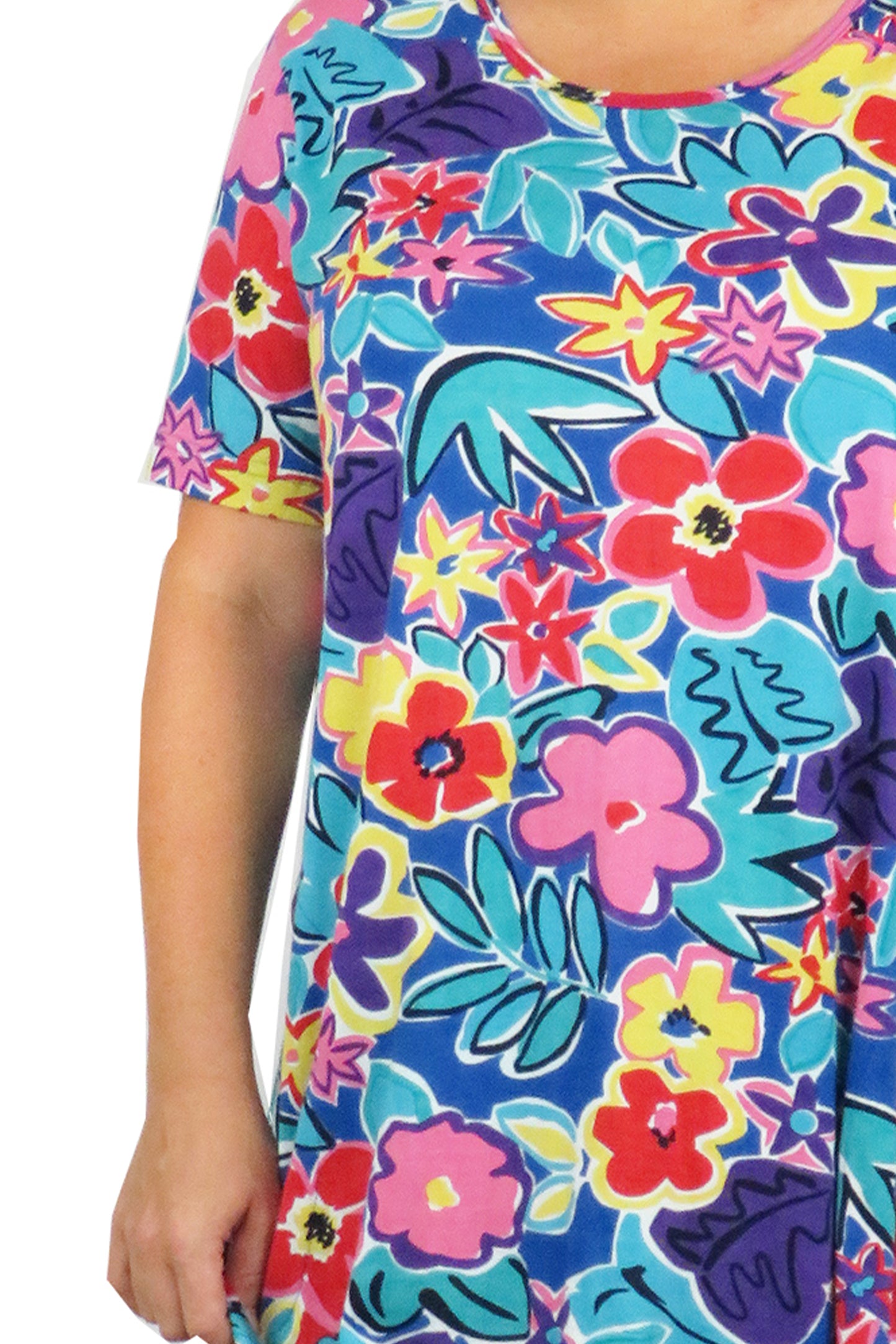 Vestido corto de punto de algodón de manga corta de talla grande