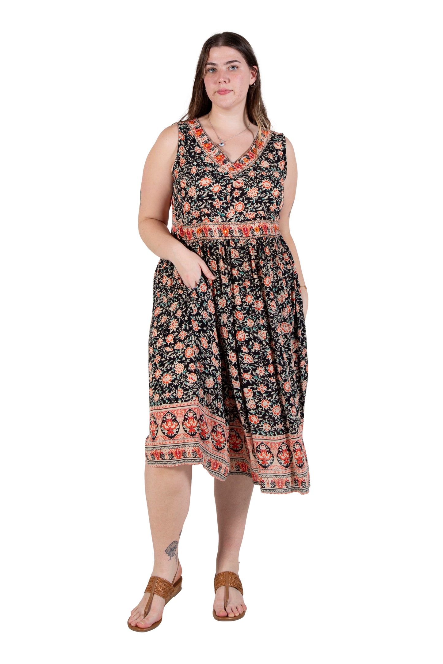 V-Neckline Empire Waist Border Print Dress - Plus Size