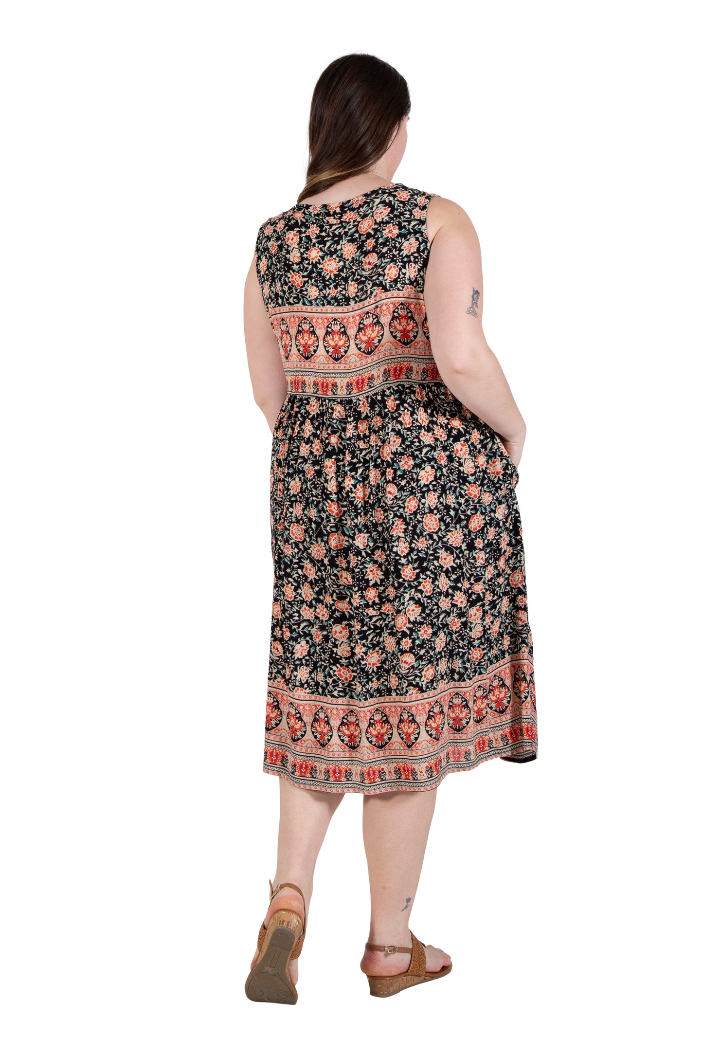 V-Neckline Empire Waist Border Print Dress - Plus Size