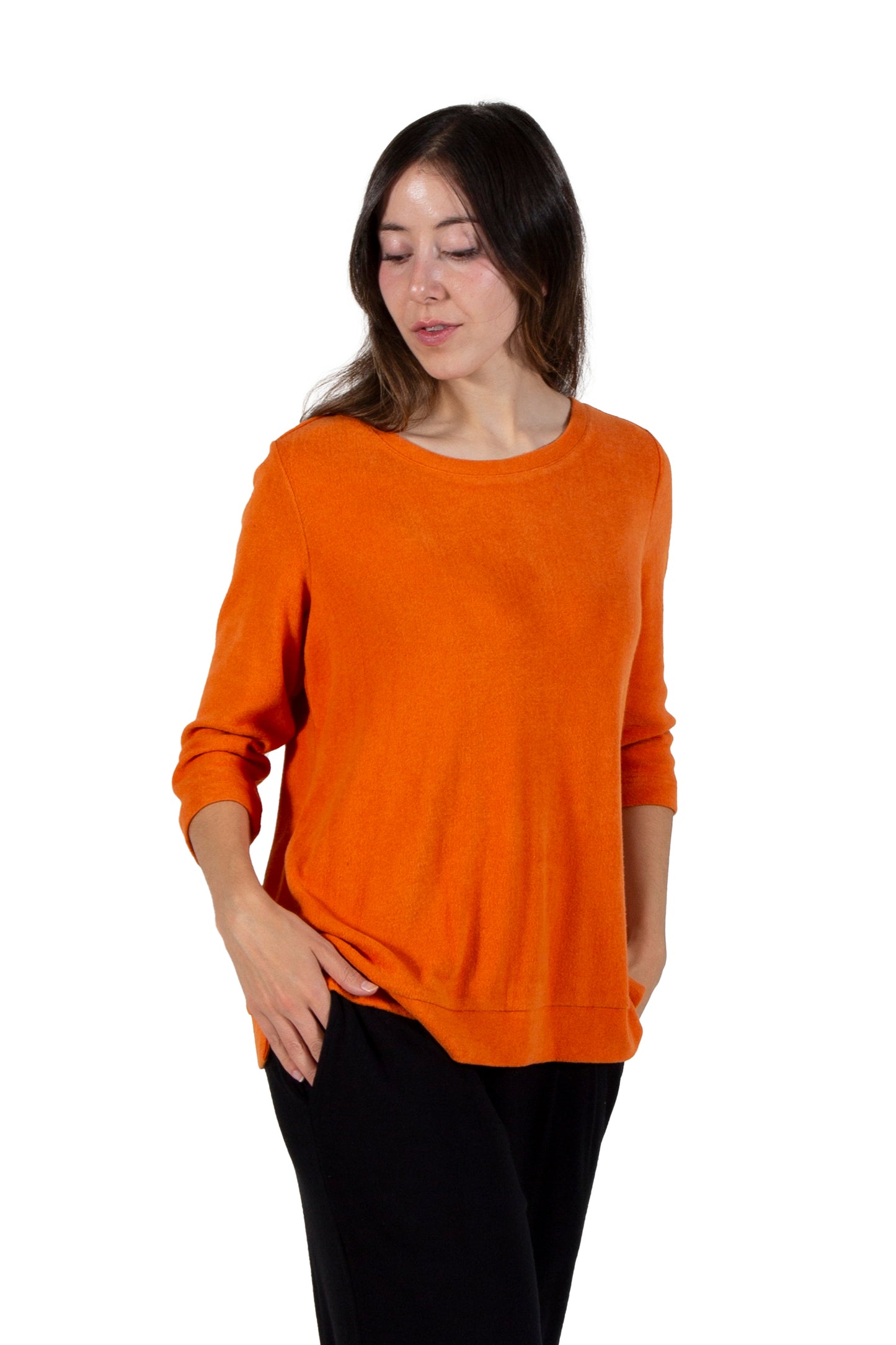 Comfort Luxe Collection Cozy Knit Crew Neck Tee - La Cera