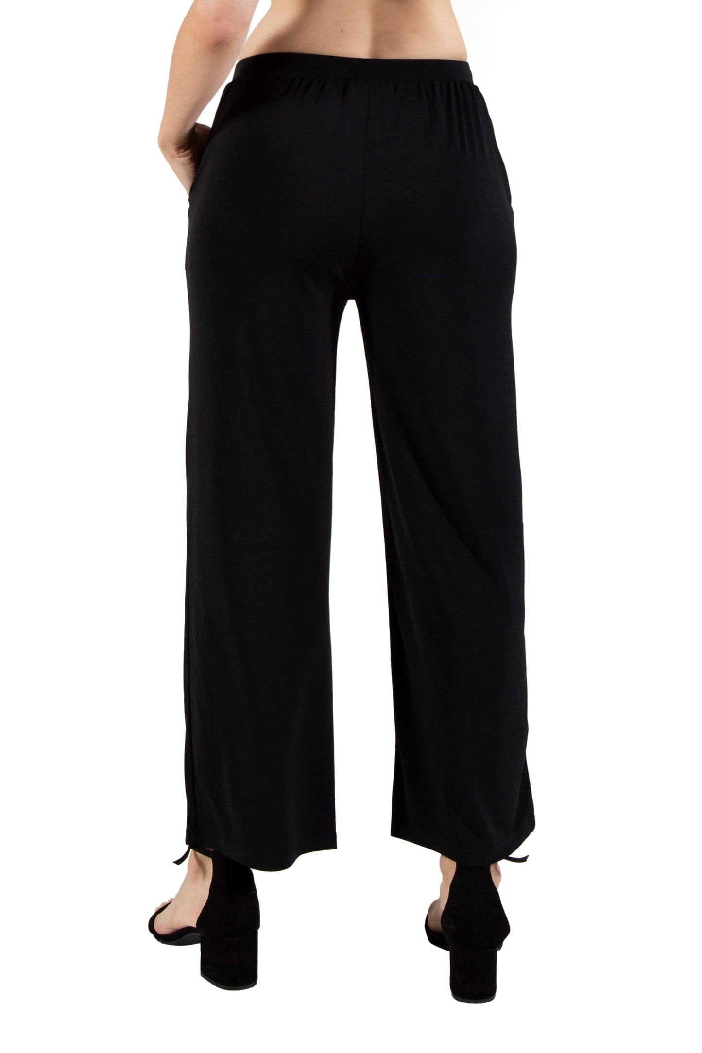 La Cera Solid Cropped Pant - La Cera