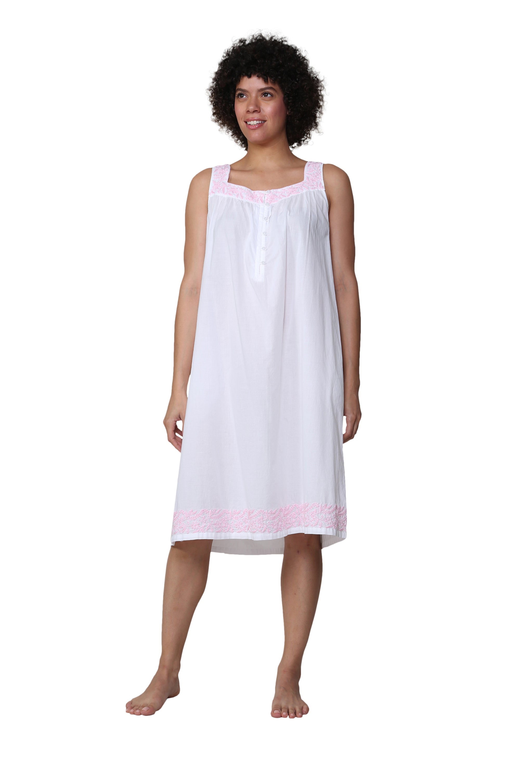 La Cera Sleeveless Gown With Contrast Embroidery - La Cera