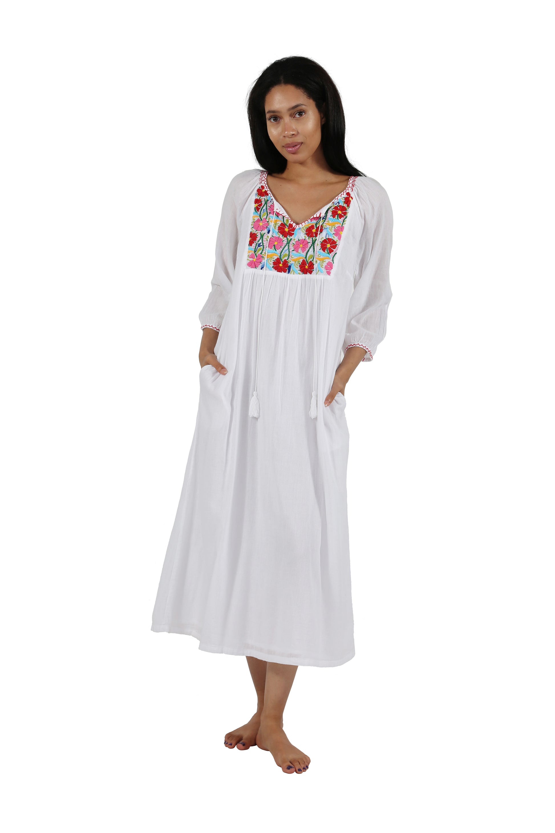 100% Cotton Embroidered Gown With Lining - La Cera