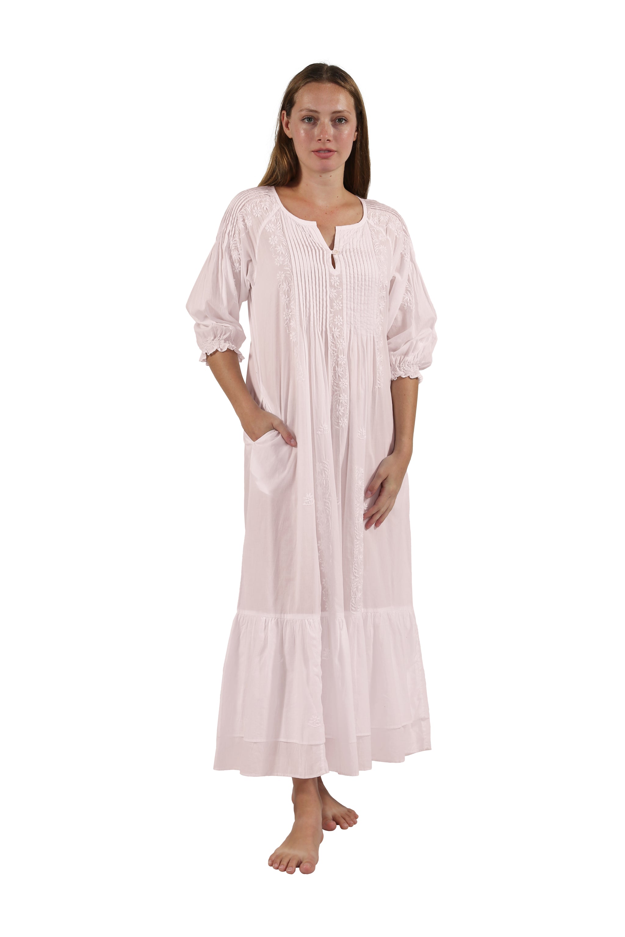 100 Cotton Embroidered Long Sleeve Gown La Cera