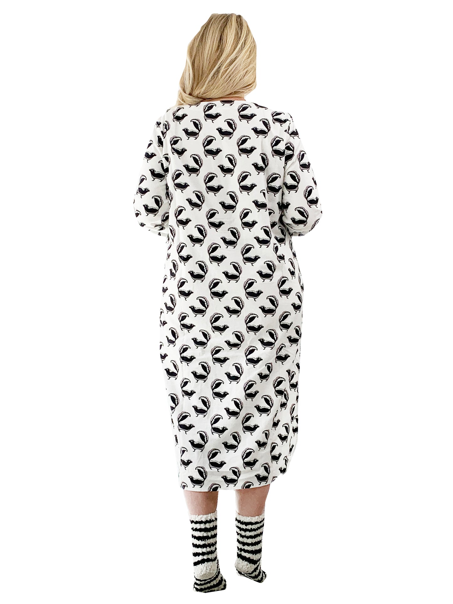Plus Size Whimsical Skunk Flannel Henley Night Shirt - La Cera