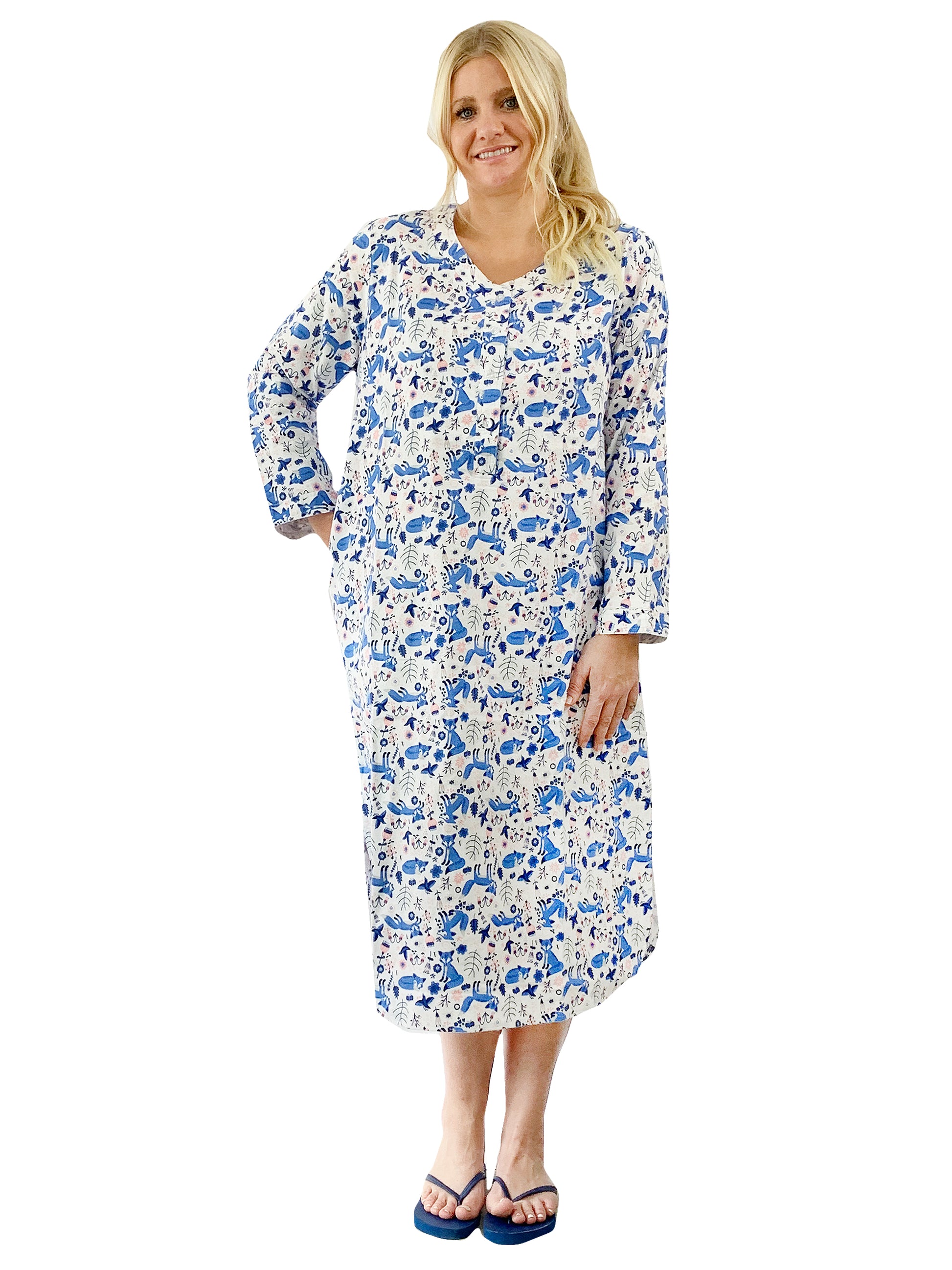 La Cera Plus Size Blue Fox Flannel Henley Night Shirt - La Cera