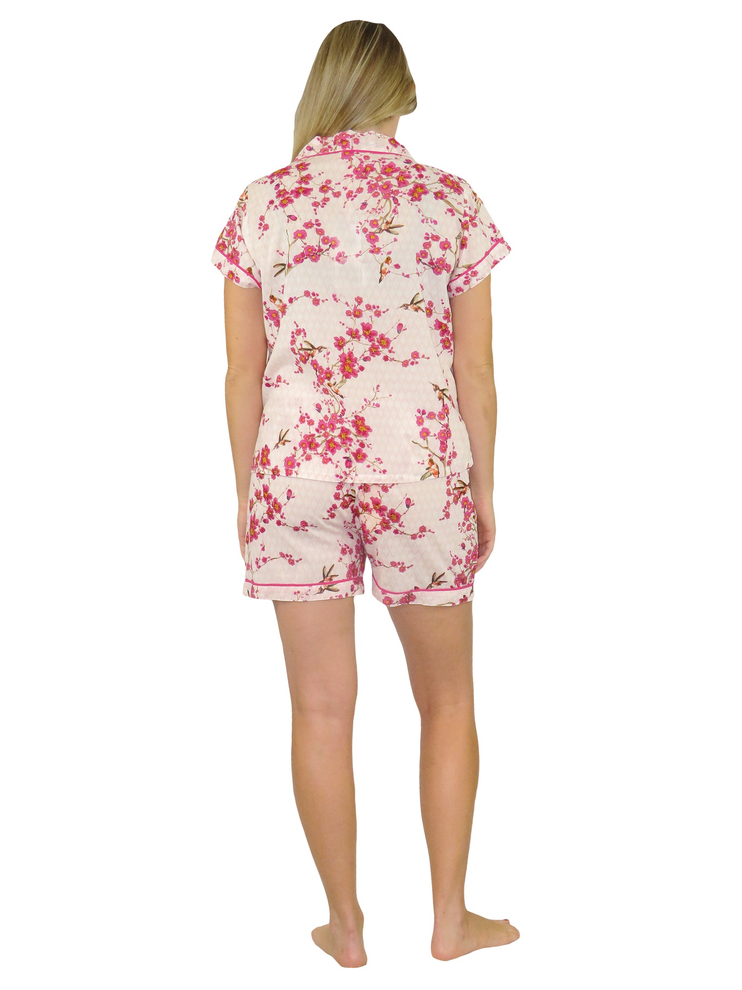 Pijama tipo bóxer con diseño de flores de cerezo de La Cera