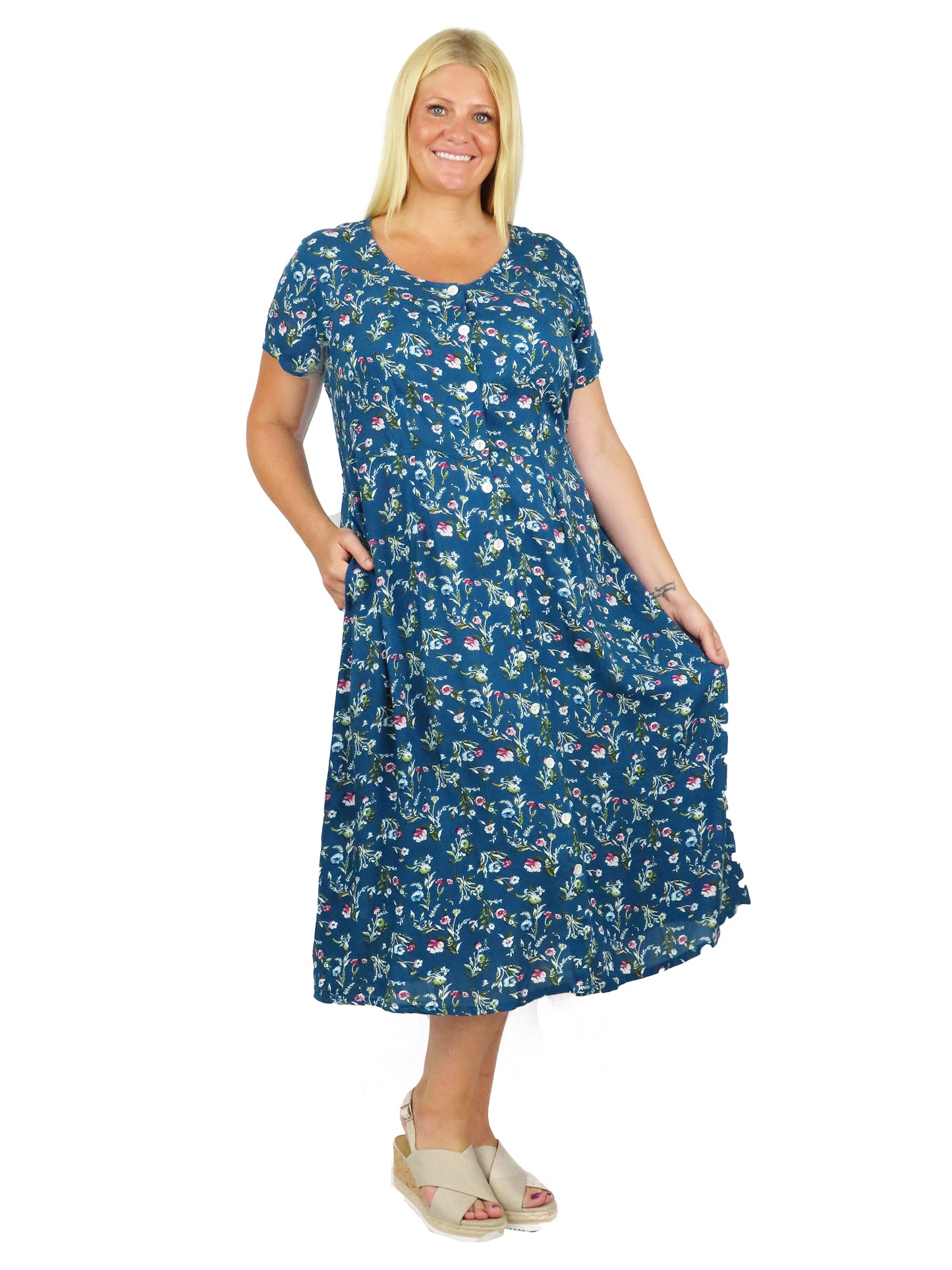 Plus Size La Cera Button Front Short Sleeve Dress - La Cera