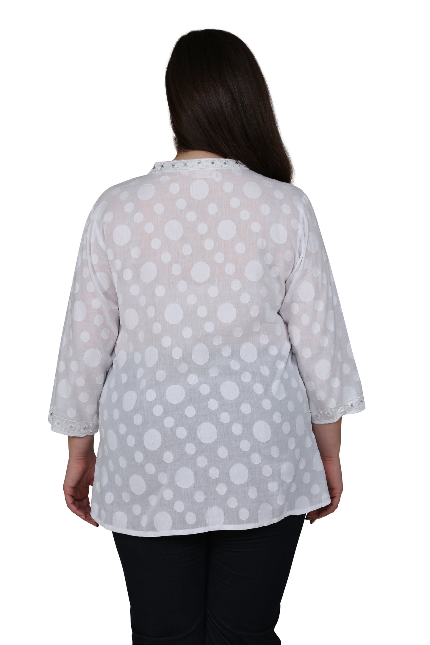 Top tipo túnica con bordado floral de talla grande