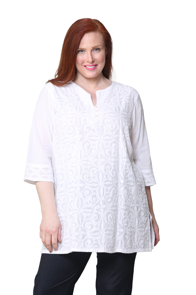 La Cera Plus Size Applique Top - La Cera