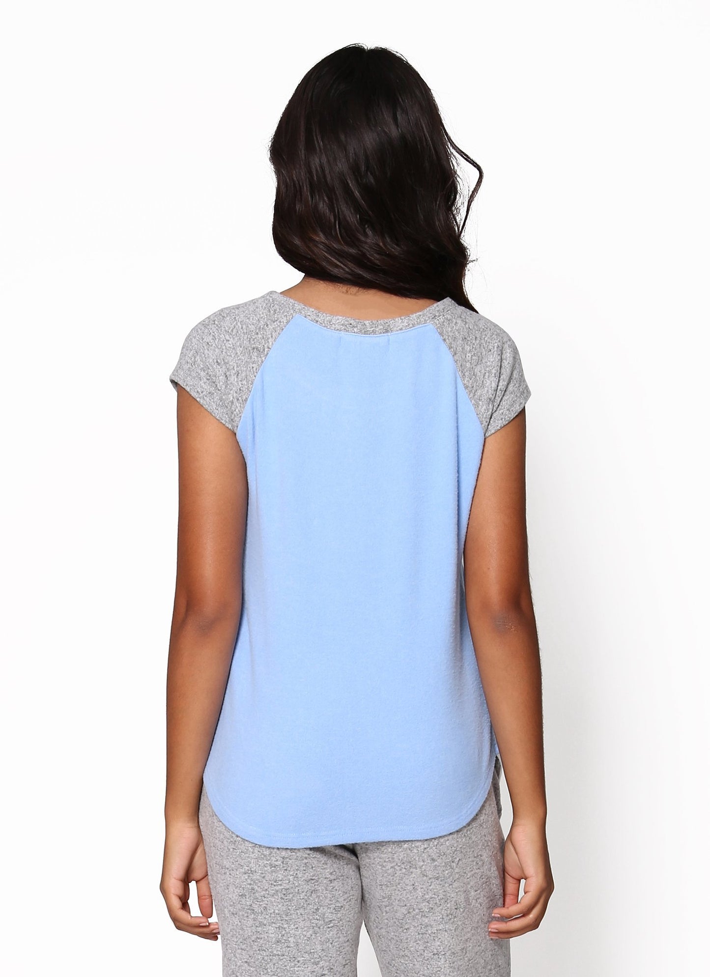 Camiseta de dos tonos de The Comfort Collection
