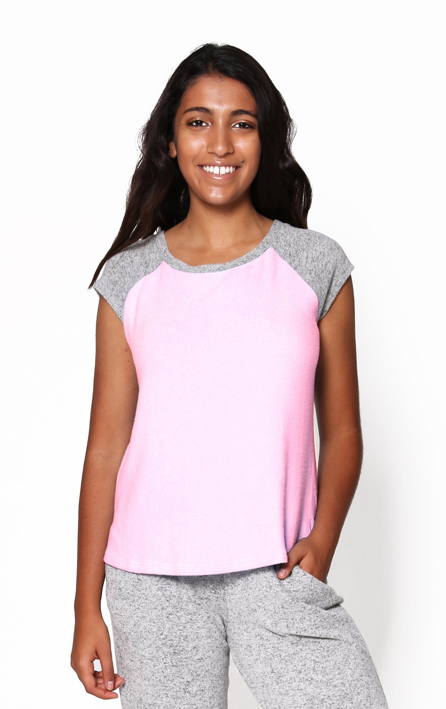 Camiseta de dos tonos de The Comfort Collection