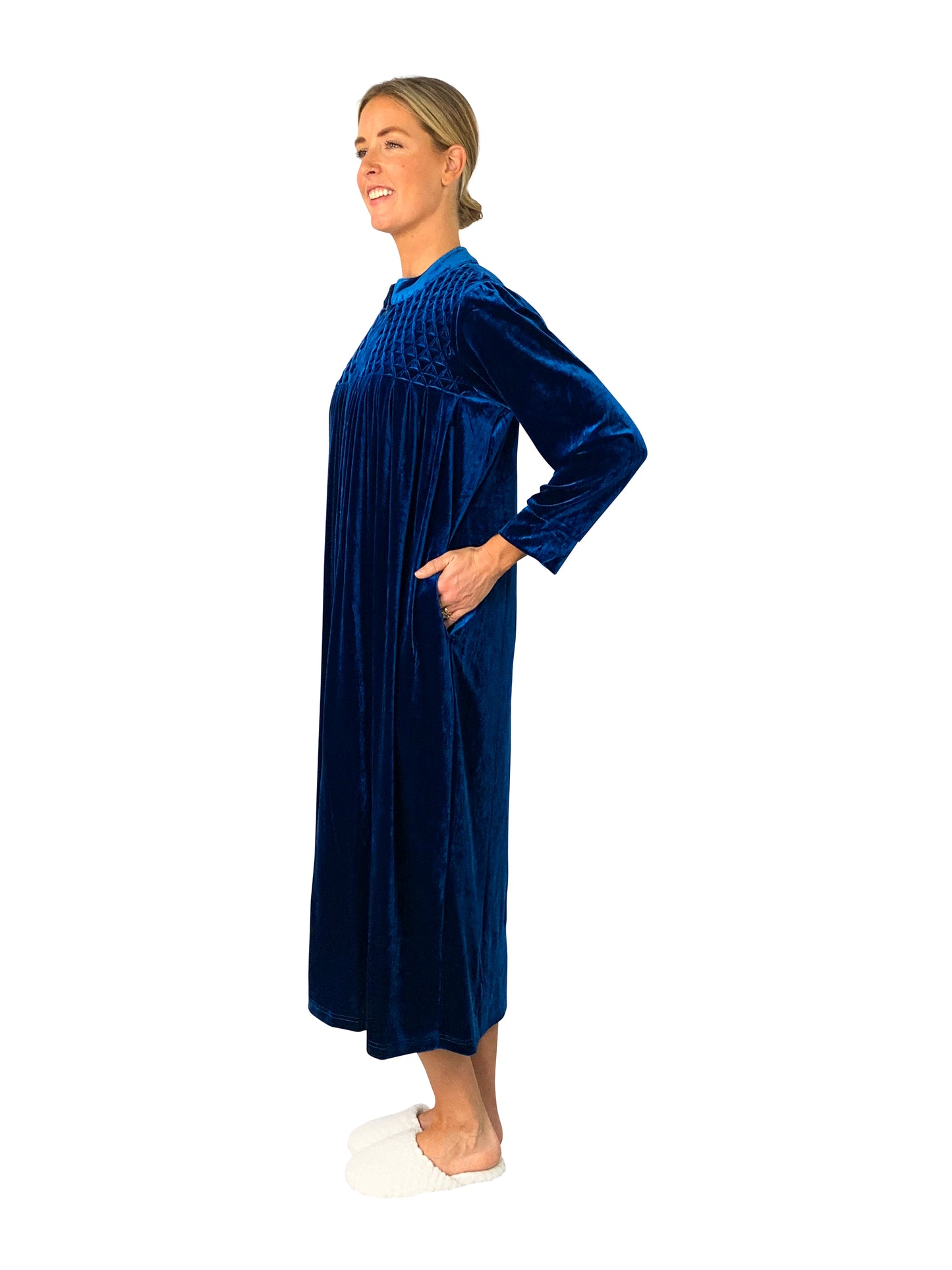 Smocked Velour Zip Front Robe - La Cera